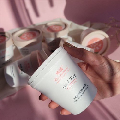 اسکراب بدن هلو