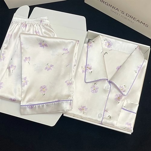 ست لباس خواب گل بنفش