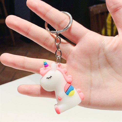 آویز یونیکورن نشسته