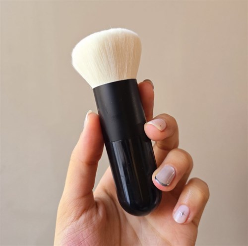 براش ارایشی Amina