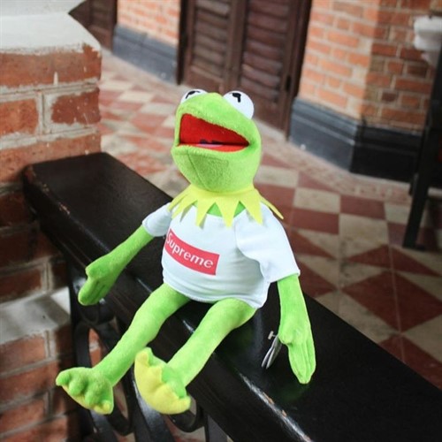 عروسک کرمیت اورجینال لباس دار