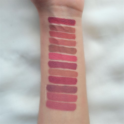 باکس رژ ۱۲ عددی نود(۲)