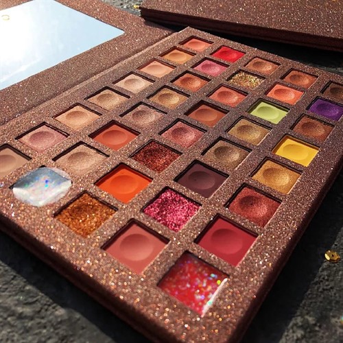 پلت سایه ۴۰ رنگ oulanao