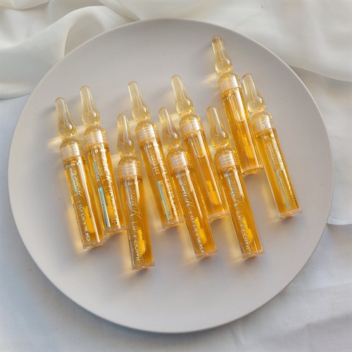 حجم دهنده لب آمپولی