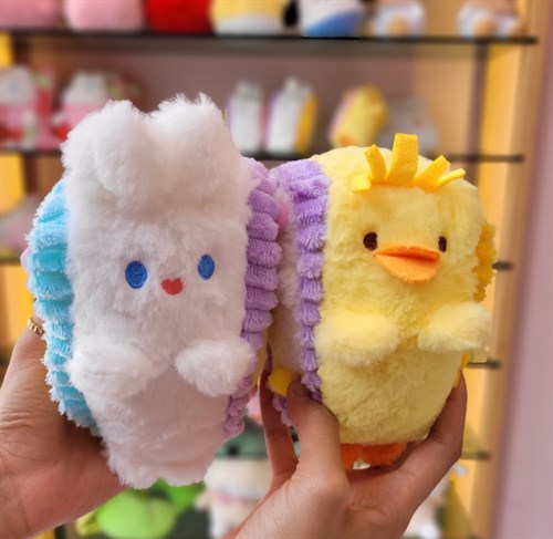 عروسک حیوانات رولتی