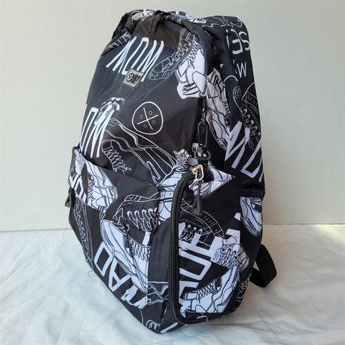 کوله پشتی طرح کفش