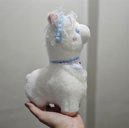 عروسک لاما پیشبندی