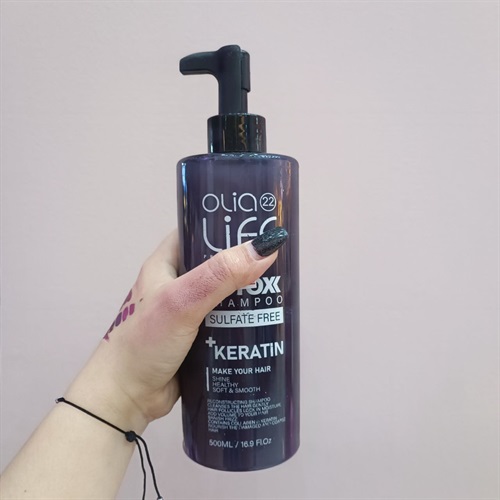 شامپو مناسب مو های کراتین olia life 