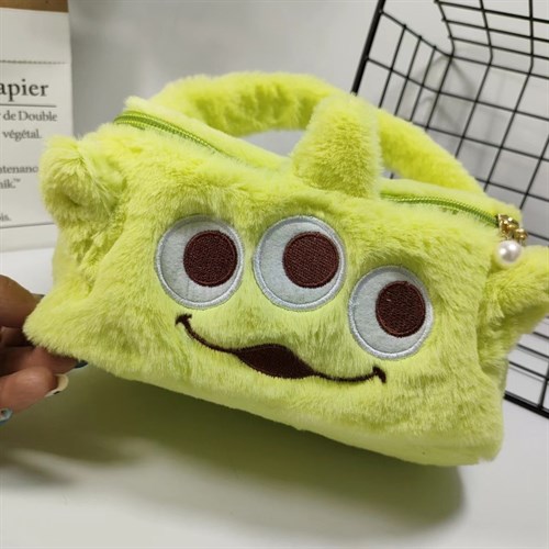 کیف آرایشی هیولا سه چشم