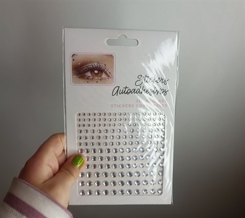 نگین و مروارید میکاپ 