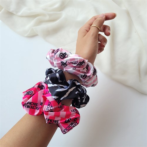 کلیپس طرح دارساتن