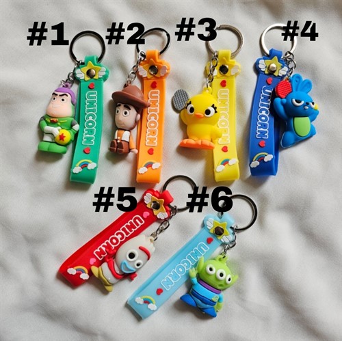 آویز سیلیکونی اسباب بازیها