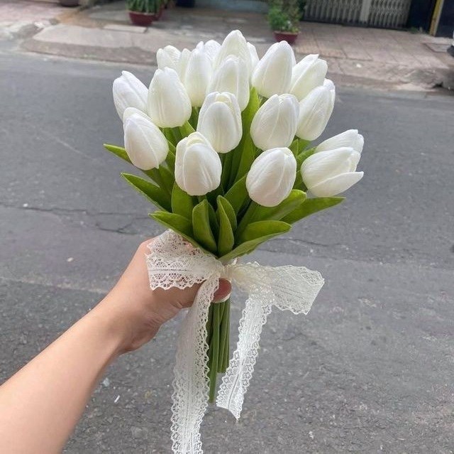10041